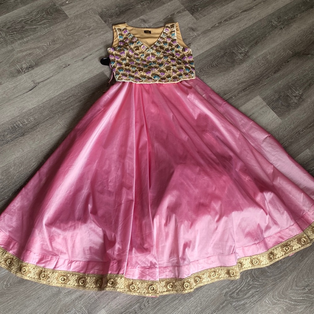Crop top with pink skirt..!!
